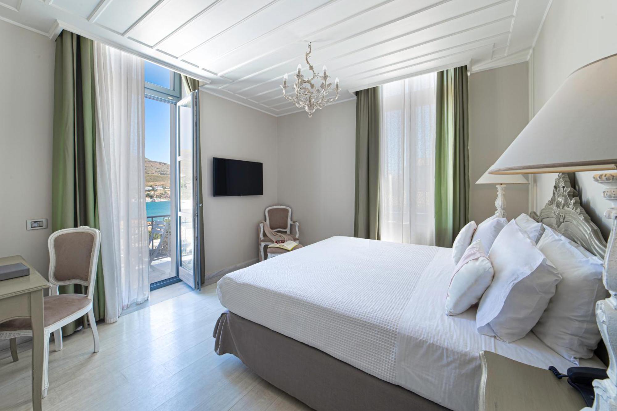 Micra Anglia Boutique Hotel & Spa Andros Town Bagian luar foto
